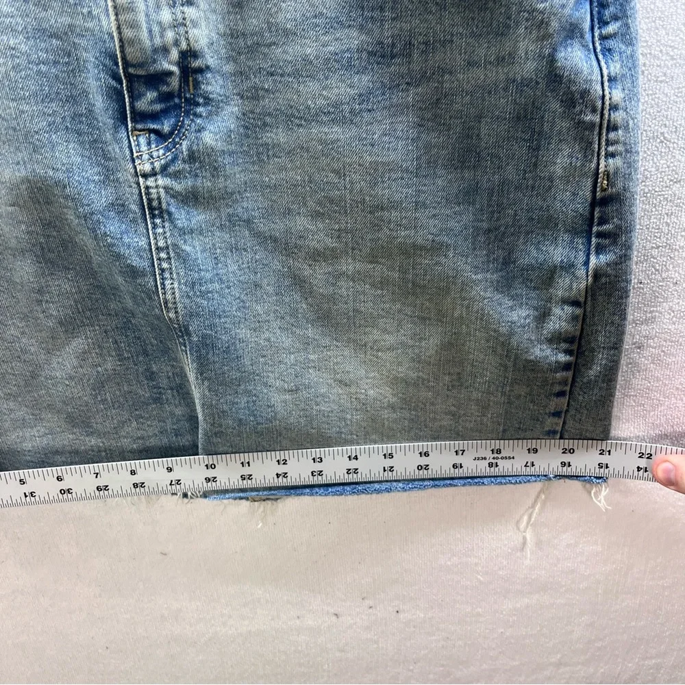 Old Navy Denim Skirt Womens 10‎ Blue Denim Stretch Cute Summer 2988
